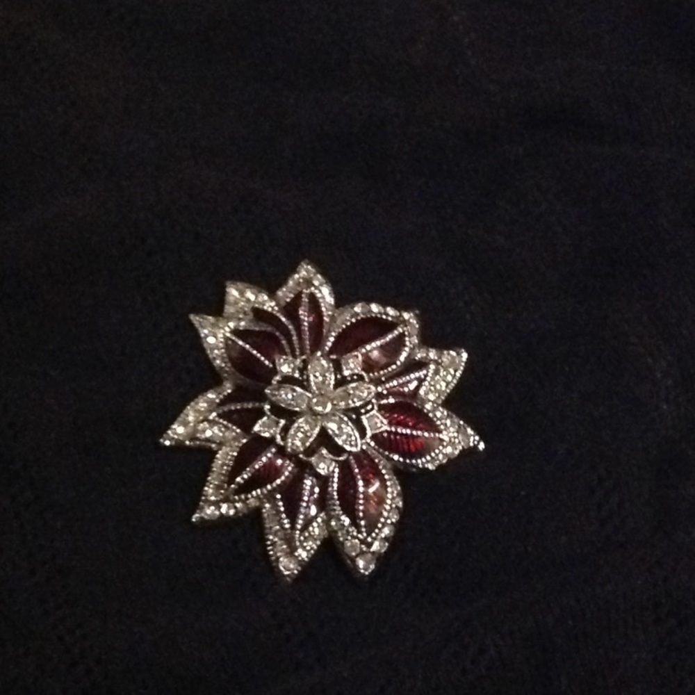 Brooch - Picture 2 of 6